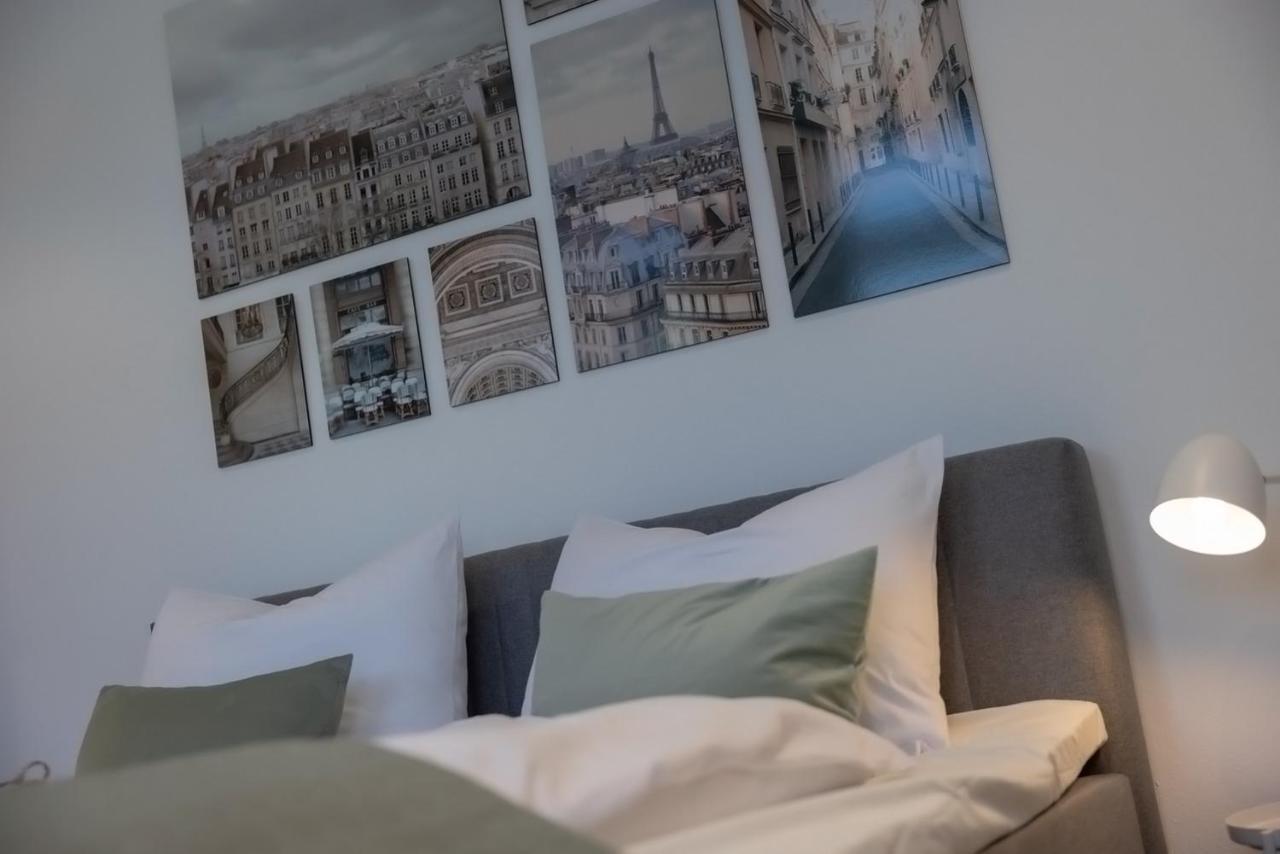 Kaza Guesthouse, Centrally Located 2 & 3 Bedroom Apartments In アウグスブルク エクステリア 写真